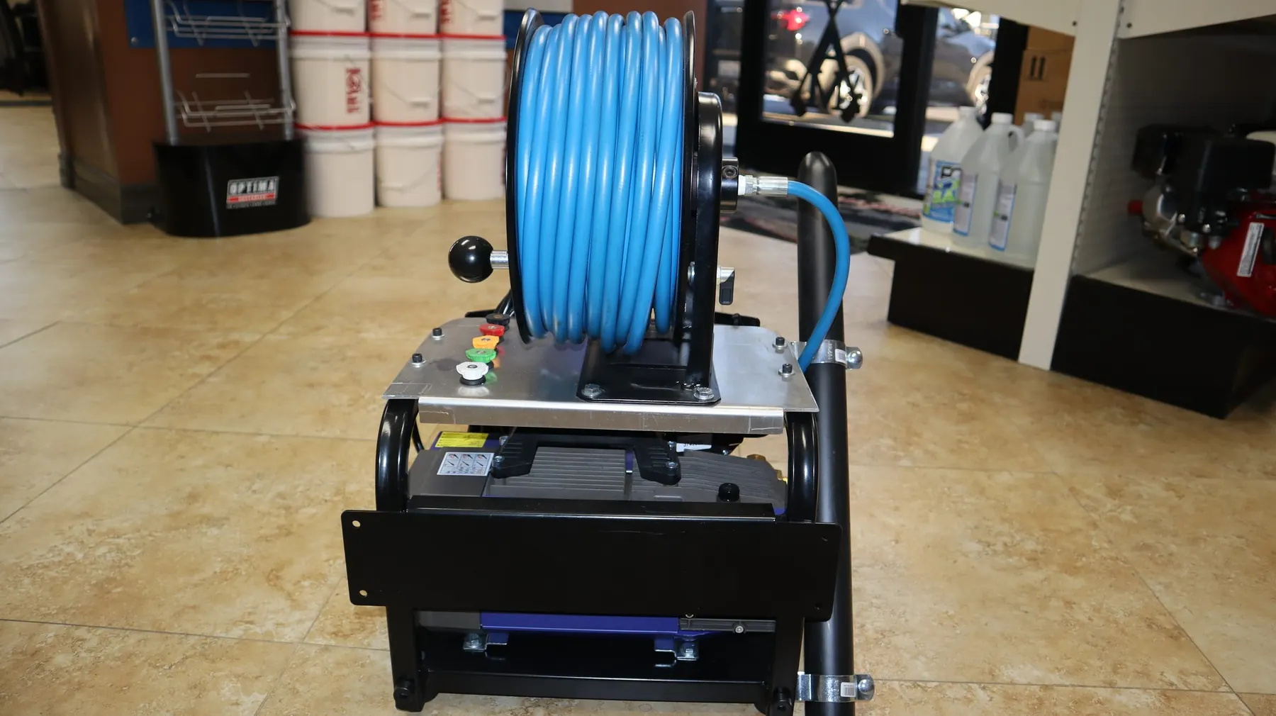 Electric Pressure Washer rear wall mount view