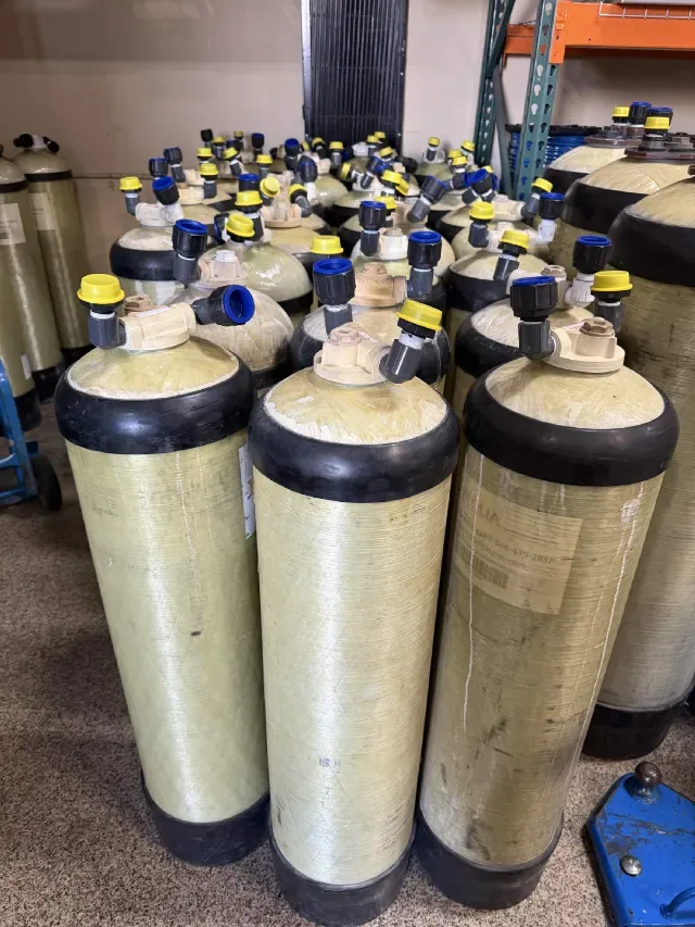 Group of DI tanks available for local AM Pressure Washing rentals