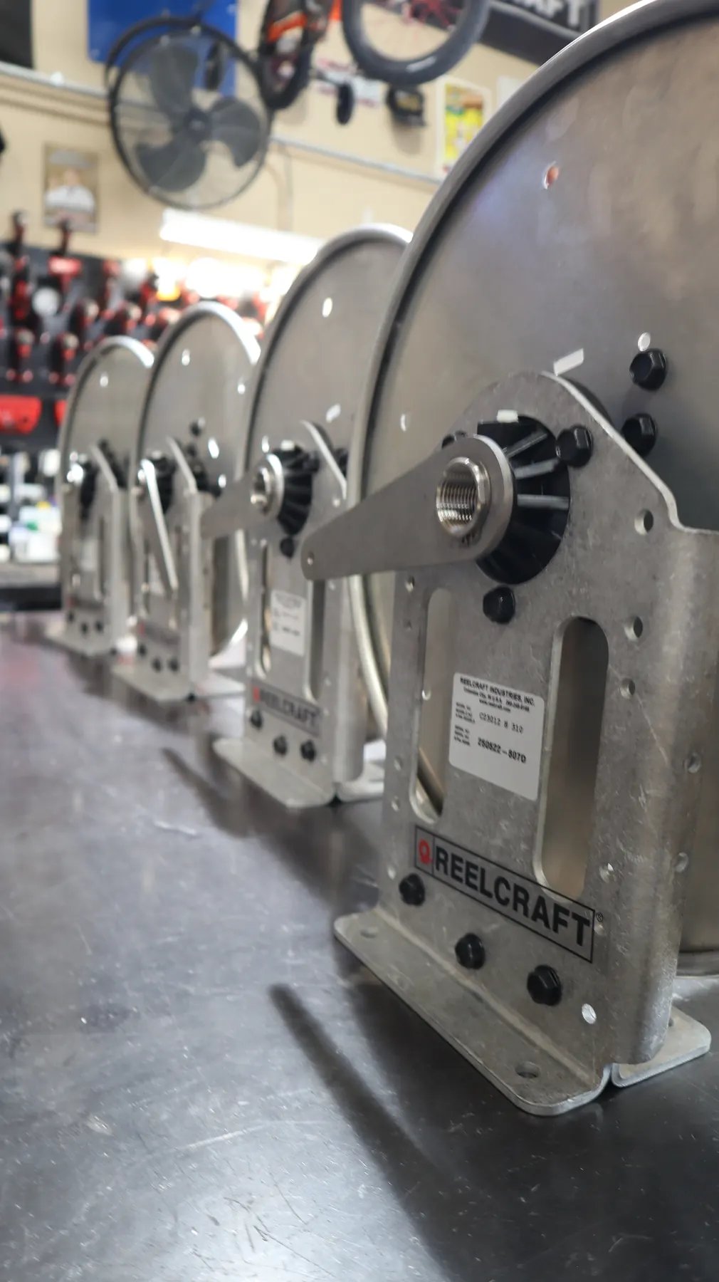 Reelcraft aluminum hose reel side close up